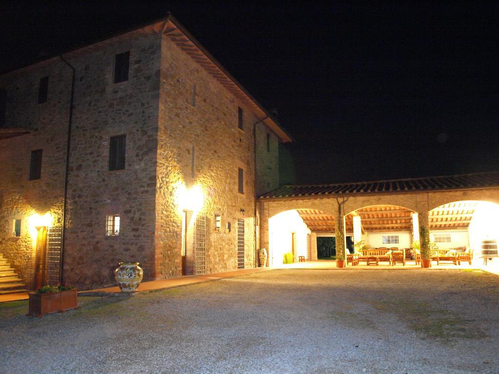 Cibottola Podere Schioppello Casale Con Appartamenti Privati الغرفة الصورة